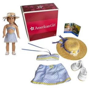 Traje de baño American Girl Emily de dos piezas conjunto sombrero tarjetas comerciales sandalia blanca zapatos - Imagen 1 de 11