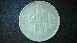 CLOMBIA 200 PESOS 1995 SEPT28F - Picture 1 of 2