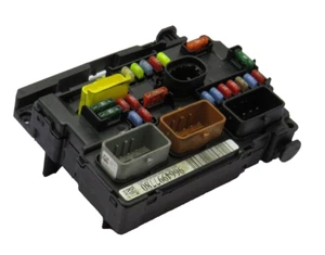 ⭐ PEUGEOT/CITROEN 9664997780 BSM-00 R07 R07BSM-00 Fuse Box ⭐ - Picture 1 of 6