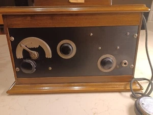 Antique Crosley Radio Model 52 - Picture 1 of 9