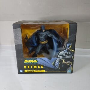 Kotobukiya Batman ARTFX 1/6 Scale Grey & Blue Version PVC Statue 1st Edition