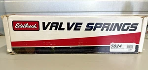 *SEE DESC* NOS Genuine Edelbrock Valve Springs E Street Heads Set of 16 5824 - Picture 1 of 10