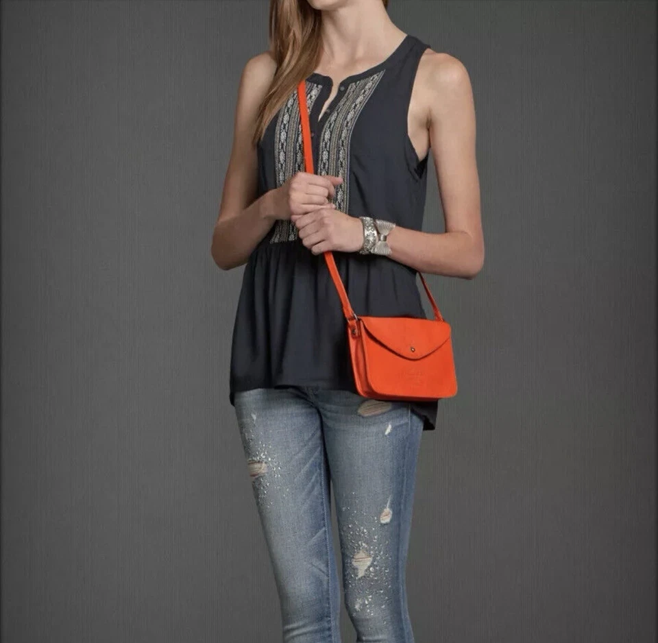 Bolso Bandolera Abercrombie & Fitch Mujer Cuero Genuino Naranja De Colección RARO Foto 1 de 4