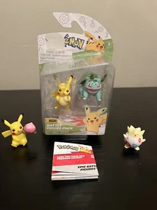4 Pokemon Ostern bis zu 2" Figuren Pikachu Bulbasaur Togepi Battle Action Battle - Bild 1 von 7