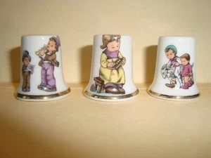 NEW 3 White Ceramic China w/gold accents OLD WORLD CHILDREN THIMBLES - Picture 1 of 2