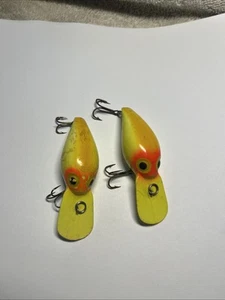 Menge 2 ältere Pre Rapala Sturm Wackelwarze V-36 Solid Chartreuse-001 - Bild 1 von 6