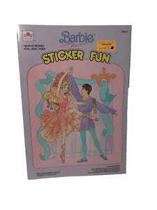 Vtg Golden BARBIE Sticker Fun Coloring Book, Coloring Fun, #2135-13 1990 Mattel - Imagen 1 de 7