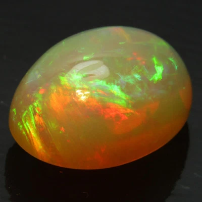 15.35Cts Natural Earth Mined White Ethiopian Opal 20.4x14.7mm Loose Gemstone  - Image 1 of 4