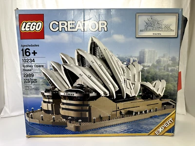 LEGO Creator Expert Sydney Opera House  10234 NEW - Image 1 of 4