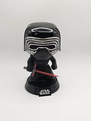 2015 (VAULTED) STAR WARS: KYLO REN FUNKO POP #77 UNDERGROUND EXCLUSIVE - Image 1 of 4