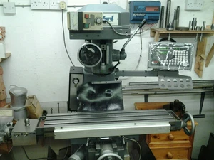Myford VME milling machine - Picture 1 of 6