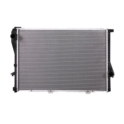Radiator Fits 1999 2000 2001 2002 2003 BMW 540i - Imagem 1 de 4