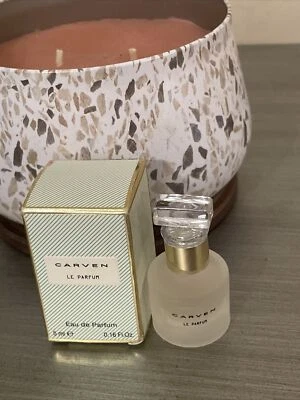 Carven Le Parfum Eau De Parfum / Nuevo En Caja .16oz Foto 1 de 4