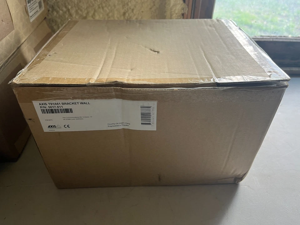 NEW IN BOX Axis T91A61 Bracket AXIS P55 Q60 M30 Series/P33 Series 5017-611 - Image 1 of 2