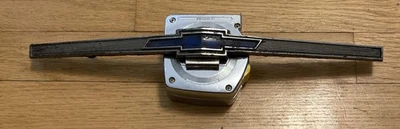 Chevy Chevrolet Nova Impala 1969 1970 1971 1972 pajarita capó emblema OEM 3929883 Foto 1 de 4