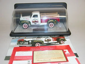 X'MAS 2000  FRANKLIN MINT CHRISTMAS TRUCK 1:24 LE 1950 GMC TRUCK & DIS[LAY - Picture 1 of 1