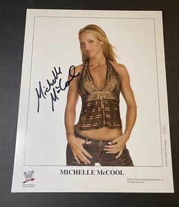 WWE Michelle McCool Signed 2005 Original 8x10 Promo Photo P-1011 - Picture 1 of 5