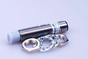Balluff BCS0062 Capacitive Sensor Bcs M12T4D2-PSM80G-S04G New - Picture 1 of 1