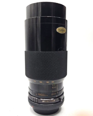 Soligor 85-205mm f/3.8 Telephoto Zoom Lens for Canon FD Mount SLR Film Camera - Image 1 of 3