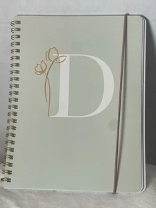 Cuaderno diario personalizado con la letra D. 120 páginas - Imagen 1 de 5