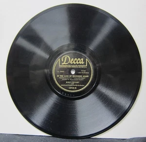Bing Crosby-Aren't You Glad Your You/In the Land of Beginning Again - 78 RPM - Picture 1 of 4