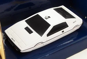 Corgi 1/36 Scale CC04513 - Lotus Esprit S1 Submarine - The Spy Who Loved Me - Picture 1 of 4
