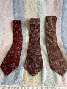 KUPPENHEIMER 100% Silk USA/ITALIAN Made Geometric And Paisley - Picture 1 of 11