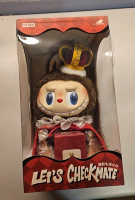 Pop Mart Labubu The Monsters Let's Checkmate серия King (помятая упаковка) - Изображение 1 из 4
