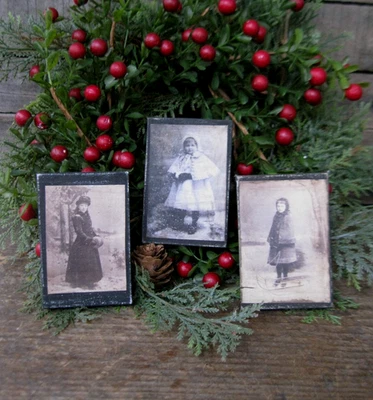 3 Tiny Covered Canvas Old Photo Prints Christmas Girls - Image 1 of 4