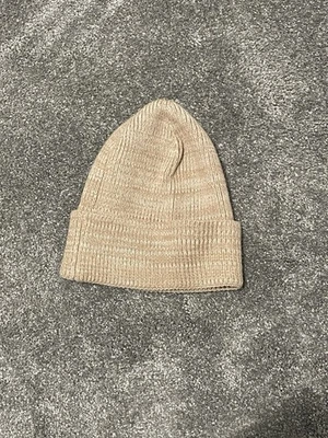 Gorro Forever 21 Beige Tejido Texturizado, Talla Única Excelente Estado Foto 1 de 4