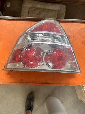 07 08 09 10 11 CHEVY AVEO SEDAN LEFT SIDE TAIL LIGHT  - Imagem 1 de 4
