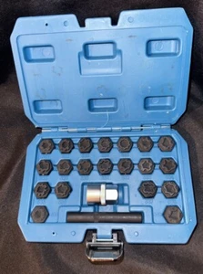 22PCS Wheel Locking Nut Key Kit Anti-Theft Lug Nut Removal Tool Fit For VW Audi - Picture 1 of 3
