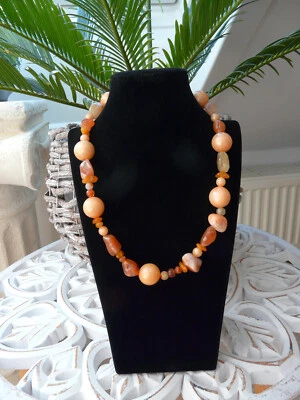 Einmalige Edelstein Kette orange / lachs Aventurin m Kunststoff Perlen  L 47 cm - Bild 1 von 4