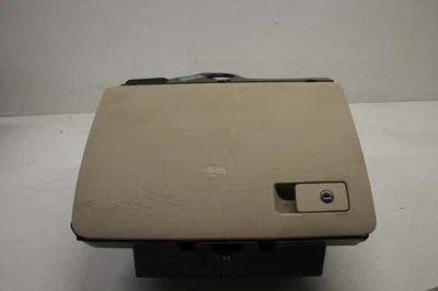 2009 2010 Volkswagen Passat caixa de luvas bronzeada fabricante de equipamento original usado - Imagem 1 de 4