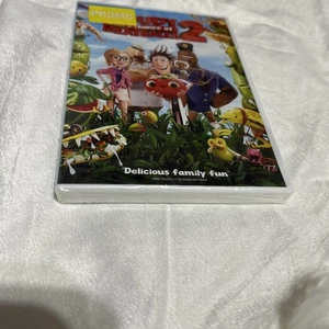 New Cloudy With A Chance Of Meatballs 2 DVD 2013 - Picture 1 of 15