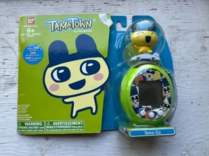 TAMAGOTCHI TAMATOWN Tama Go Mametchi w/Triangles Wave 1 Version 7 Connection - Picture 1 of 5