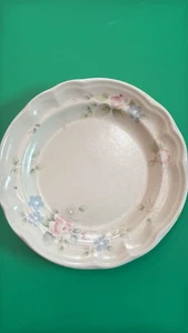 Vintage Pfaltzgraff USA Floral Salad Plate Pink Blue Flowers Scalloped 7” - Picture 1 of 6