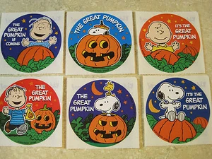 6 GROSSE * SNOOPY AUFKLEBER PEANUTS * HALLOWEEN * DER GROSSE KÜRBIS * SAMMELALBUM * - Bild 1 von 1