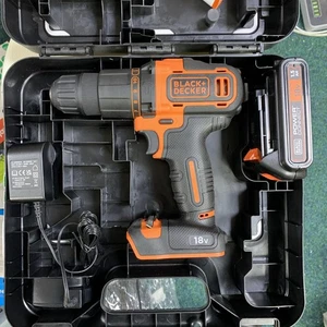 Black + Decker BCD700S Akku-Bohrhammer mit 18V 1,5Ah Akku & Ladegerät - Bild 1 von 7