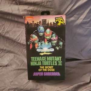 Figura NECA TMNT II Tortugas Ninja Super Shredder 30th Ann SELLADA (desgaste en caja) - Imagen 1 de 4