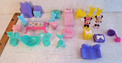Minnie Mouse Dollhouse Furniture & Action Figures Toy Lot Toy Bundle Plan - Image 1 of 2