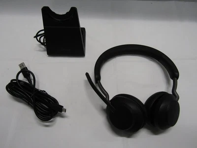 Auriculares estéreo USB-C Jabra Evolve2 65 HSC110W con soporte de carga DIV020 SIN DONGLE Foto 1 de 4