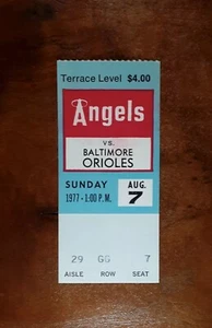 Bobby Bonds ☆Hits Home Run HR in 5th Consecutive Game!☆ 1977 Angels Ticket - Picture 1 of 5