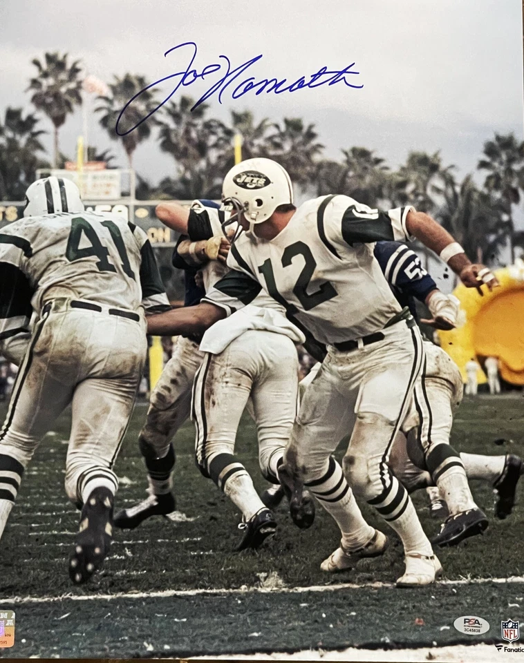 JOE NAMATH SIGNED 16X20 SUPER BOWL III HANDOFF PSA NEW YORK JETS - Image 1 of 1