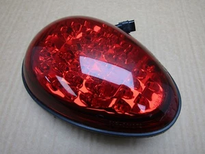 Luz trasera freno Triumph Thunderbird Nightstorm 2016 26.779 millas (11994) - Imagen 1 de 6