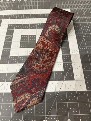 Geoffrey Beene Red Paisley Tie Silk 57x3.25 - Image 1 of 3