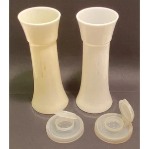 De colección Tupperware 718 Reloj de Arena Sal Pimienta Coctelera 6.5” Blanco Tapa Abatible - Imagen 1 de 8