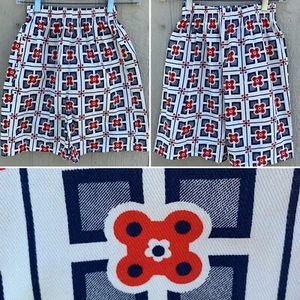 Vintage High Waist Shorts Red White Blue Geometric Floral Elastic Waist XS S - Picture 1 of 12