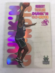 1998-99 Skybox E-X Century Dunk'N Go-Nuts Robert Traylor #13DG Rookie RC NM - Bild 1 von 2