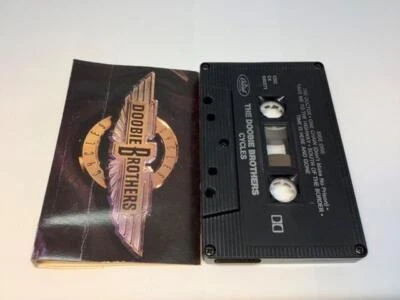 THE DOOBIE BROTHERS Cassette Tape CYCLES 1989 Capitol Records Canada C4-590371 - Image 1 of 4